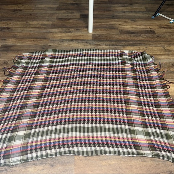 Multicolor Plaid Blanket Scarf - Picture 2 of 5